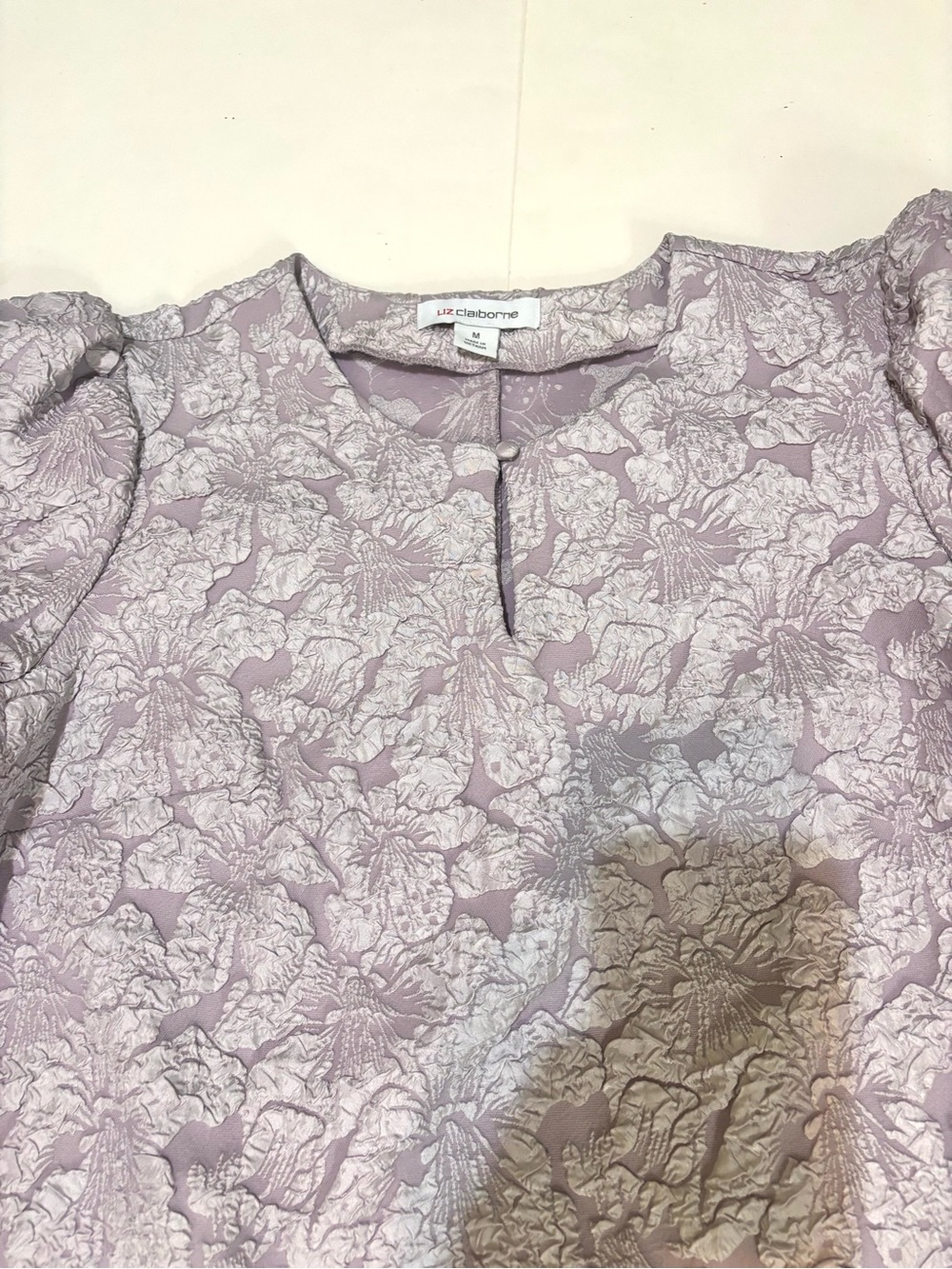 Liz Claiborne Light Lilac Floral Textured Top - Picture 5 of 13